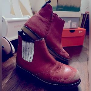 Girls Mini Boden Leather Chelsea Boot